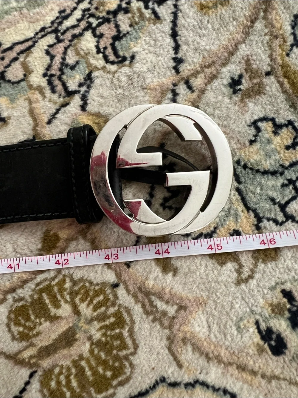 Gucci size 40 Black Leather Belt with Silver Interlocking GG Buckle used